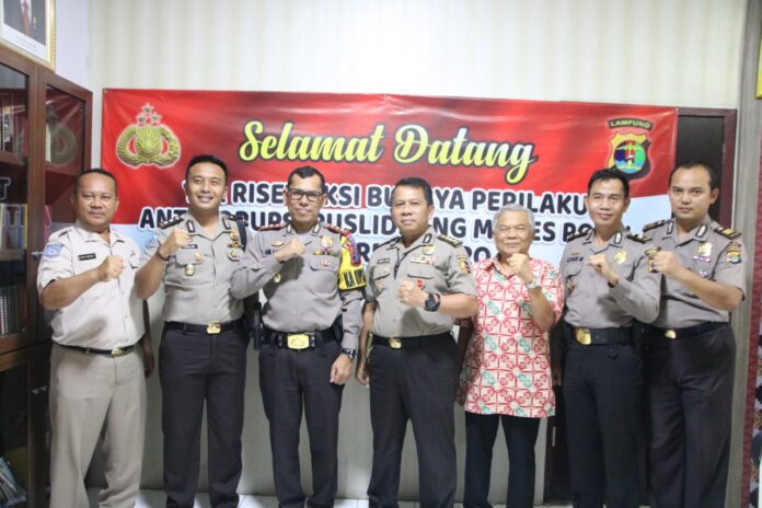 Team Puslitbang Mabes Polri Kunjungi Mapolres Kota Metro