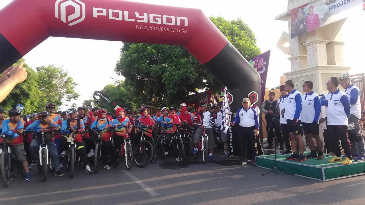 HUT KE – 64 Sat Lantas Polres Metro berlangsung Meriah