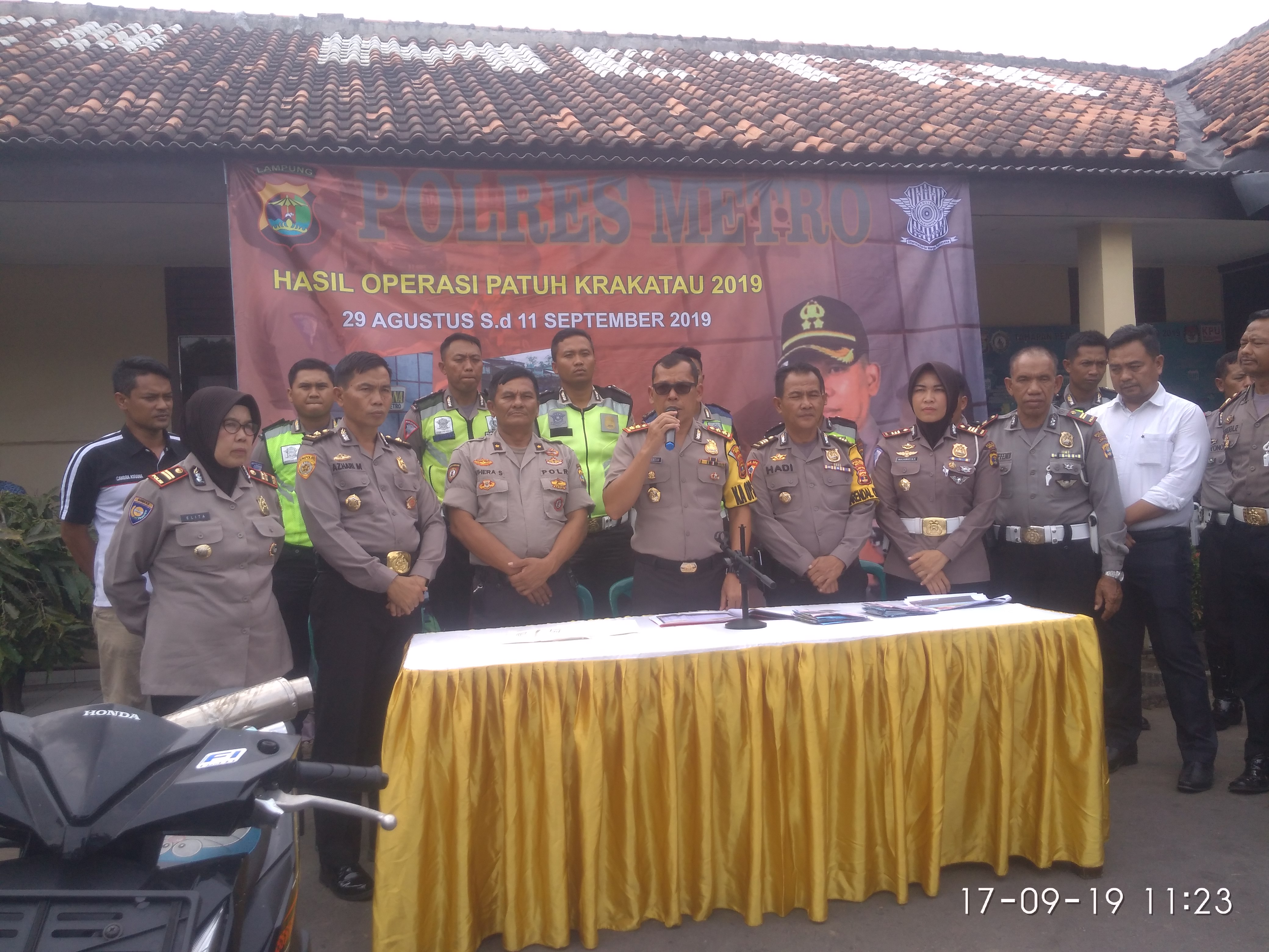 Polres Kota Metro menggelar Press release Operasi patuh Krakatau