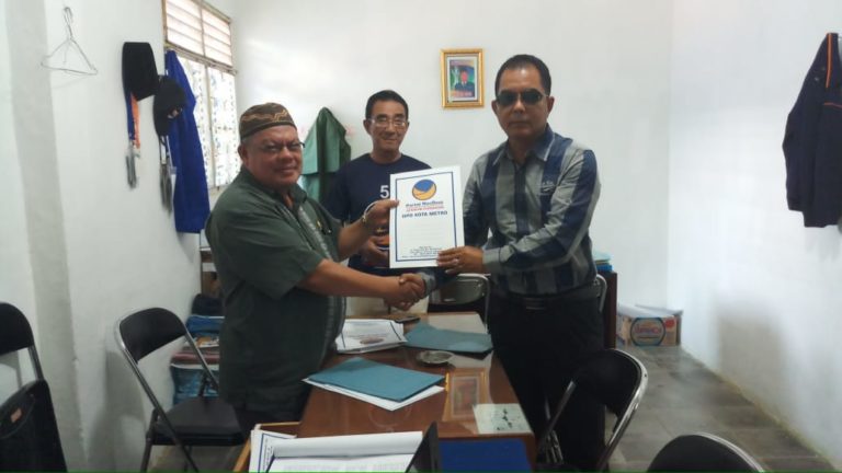 Alizar kembalikan berkas ke Nasdem
