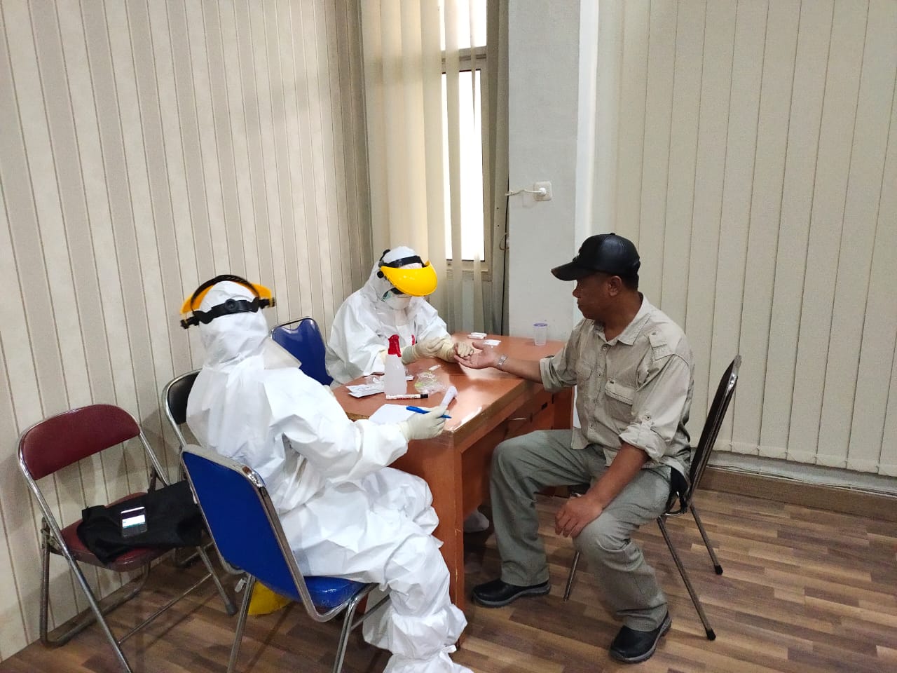 Sering Terima Kunker, Anggota DPRD Kota Metro Di-Rapid Test