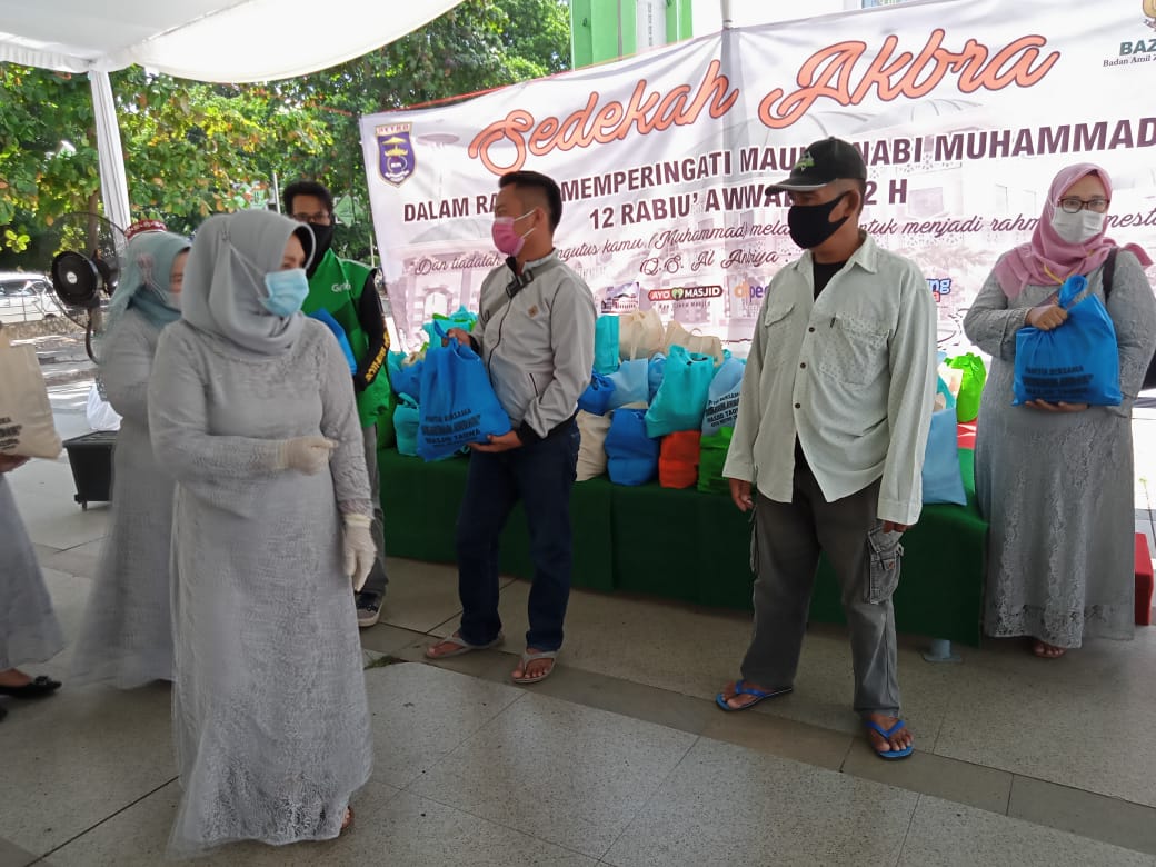 Sedekah Akbar, Warnai Peringatan Maulid Nabi Di Kota Metro