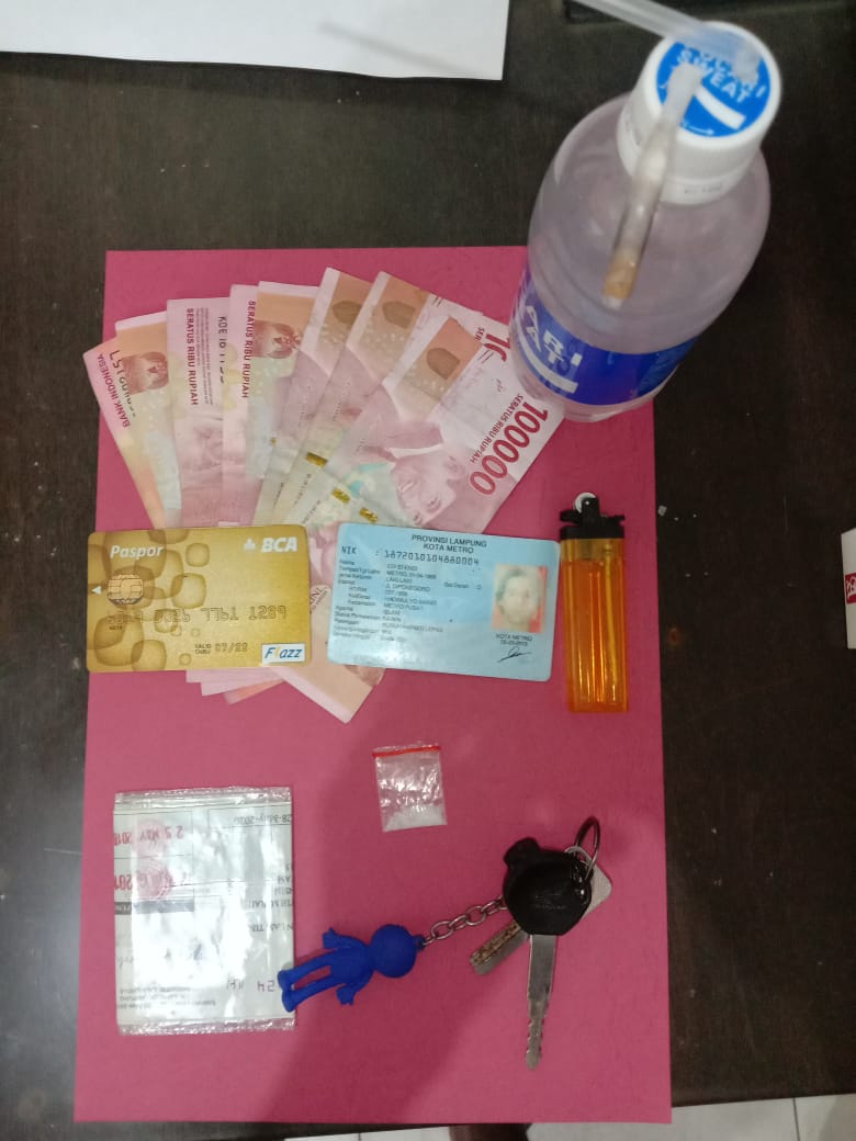 Miliki Sabu, Seorang Pria Di Kota Metro Diciduk Polisi