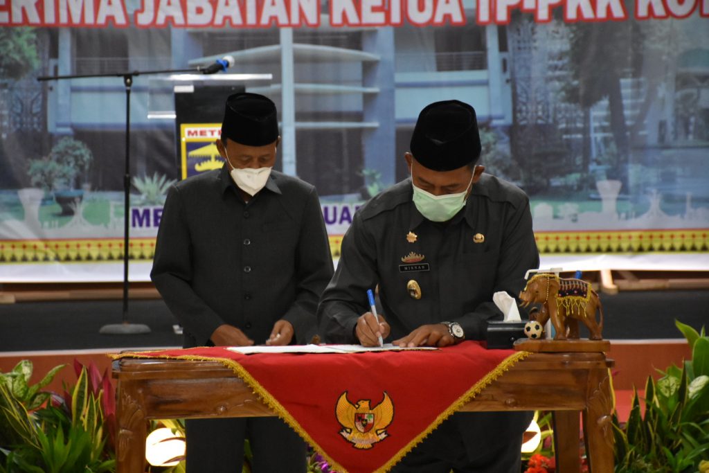 Misnan Resmi Jabat Plh Walikota Metro