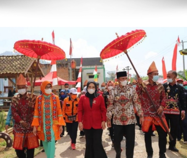 Bupati Lambar Hadiri penilaian lomba perpustakaan