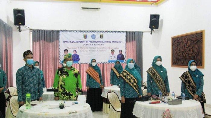 PKK Kota Metro Ikuti Rakerda Tingkat Provinsi Secara Virtual