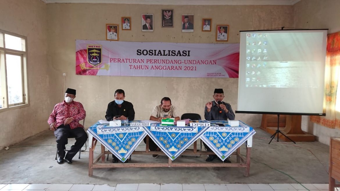 DPRD Bersama Setda Bagian Hukum Gelar Sosialisasi Perda