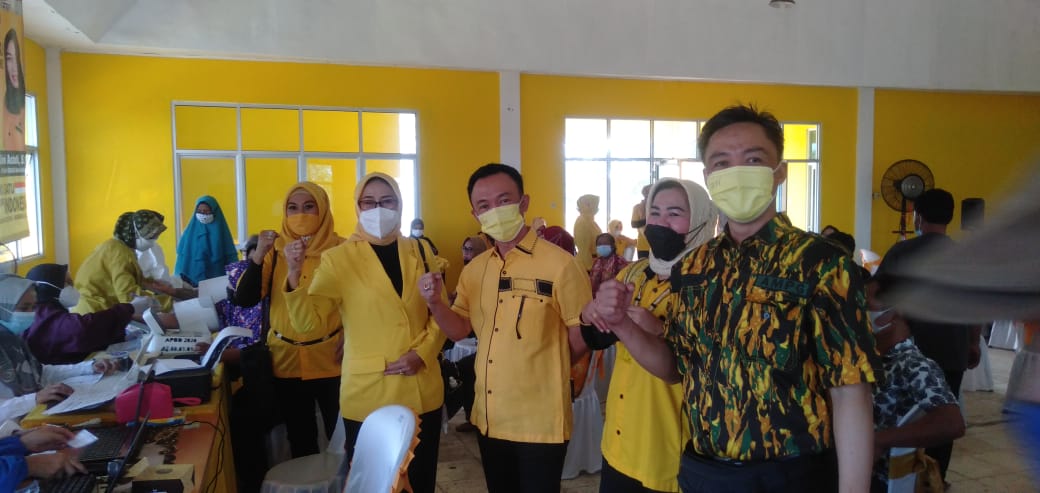 DPD Partai Golkar Kota Metro Gelar Vaksinasi Tahap Pertama