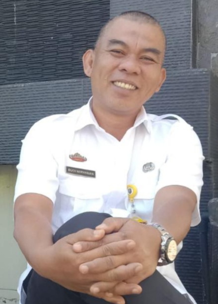 SMAN 2 Liwa Adakan Kegiatan Berbagi