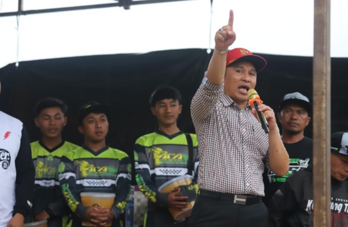Bupati Lambar Hadiri Penutupan Gas Amal