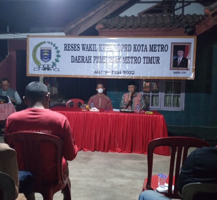 Wakil Ketua DPRD Metro Basuki Gelar Reses
