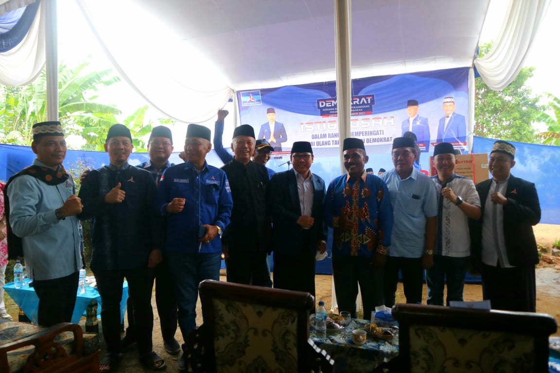 Sambut HUT Partai Demokrat Ke 21, Ratusan Warga Kota Metro Ikuti Acara Istigosah