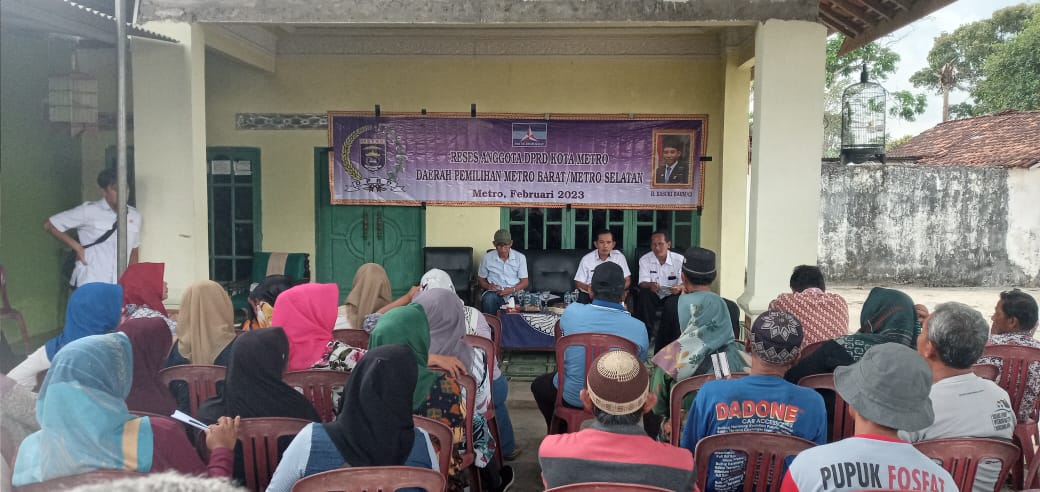 Warga Usulkan Pelebaran Jembatan Dalam Reses Basuki Rahmad
