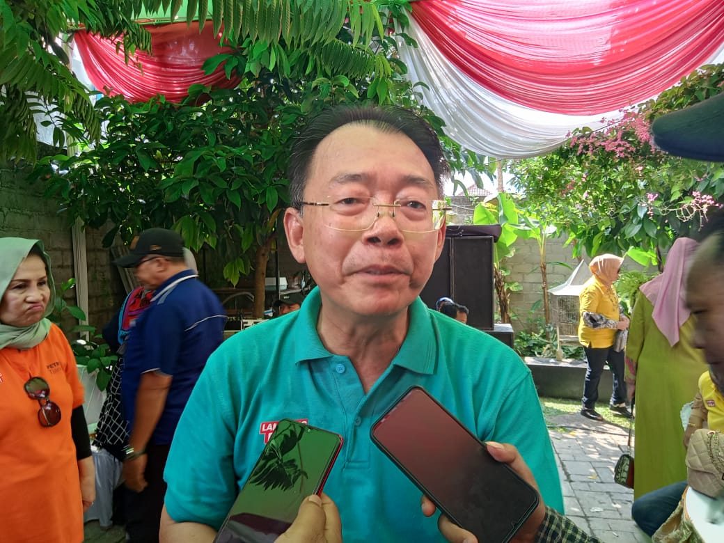 Maju DPD RI, Petrus Janjikan Perbaikan Infrastruktur