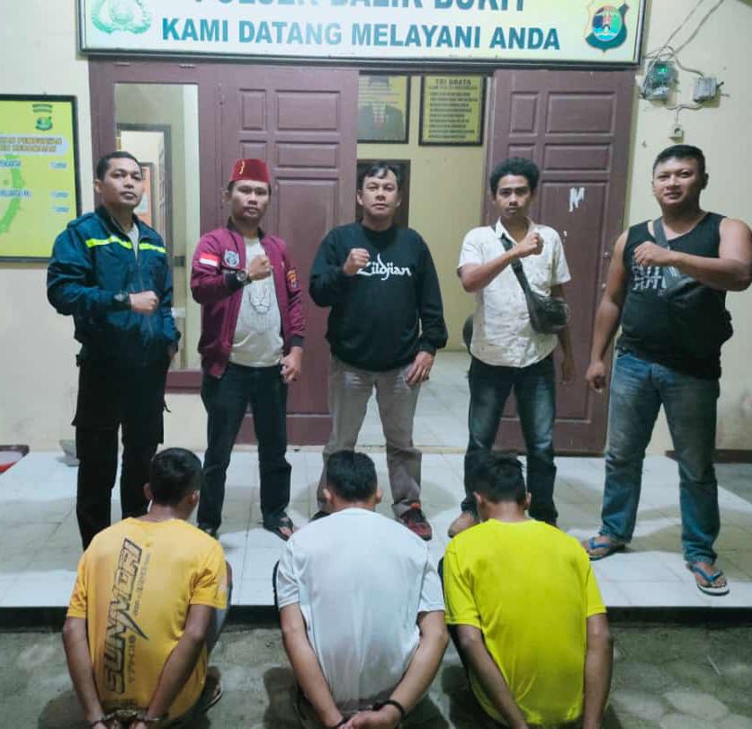 Polsek Balik Bukit Amankan Tiga Pemuda Pencuri Ikan