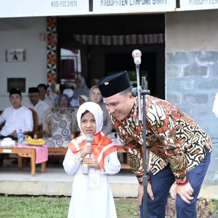 Parosil Kembali Maju Dalam Pilkada Lambar