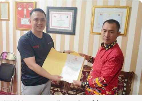 KPU Lambar Serahkan Dokumen 35 Anggota DPRD Terpilih