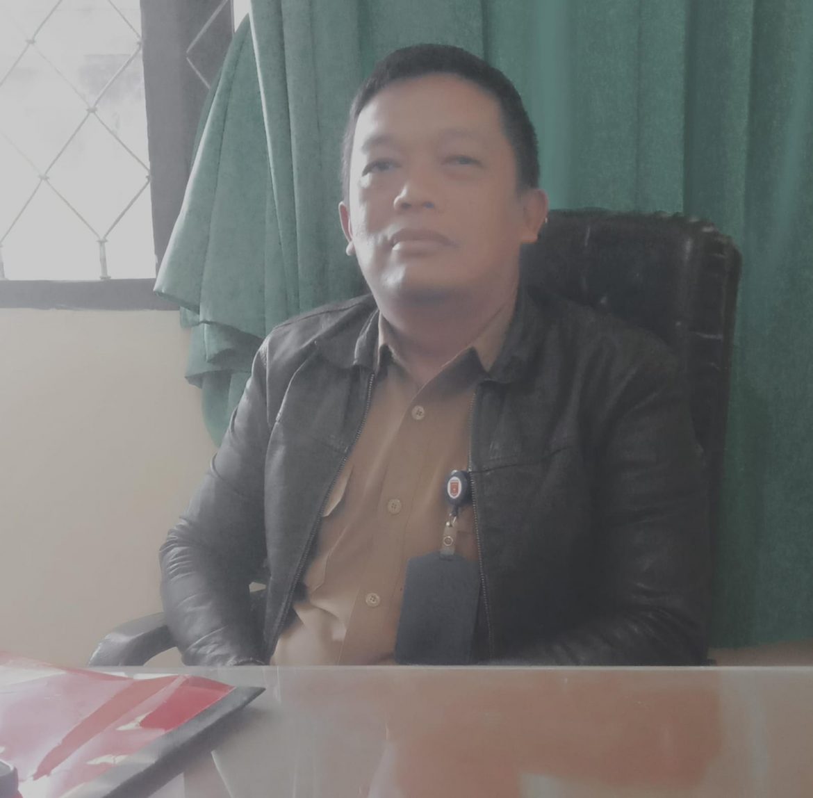 Dinas TPH Lambar, Salurkan Alat Semprot Kepada Kelompok Tani