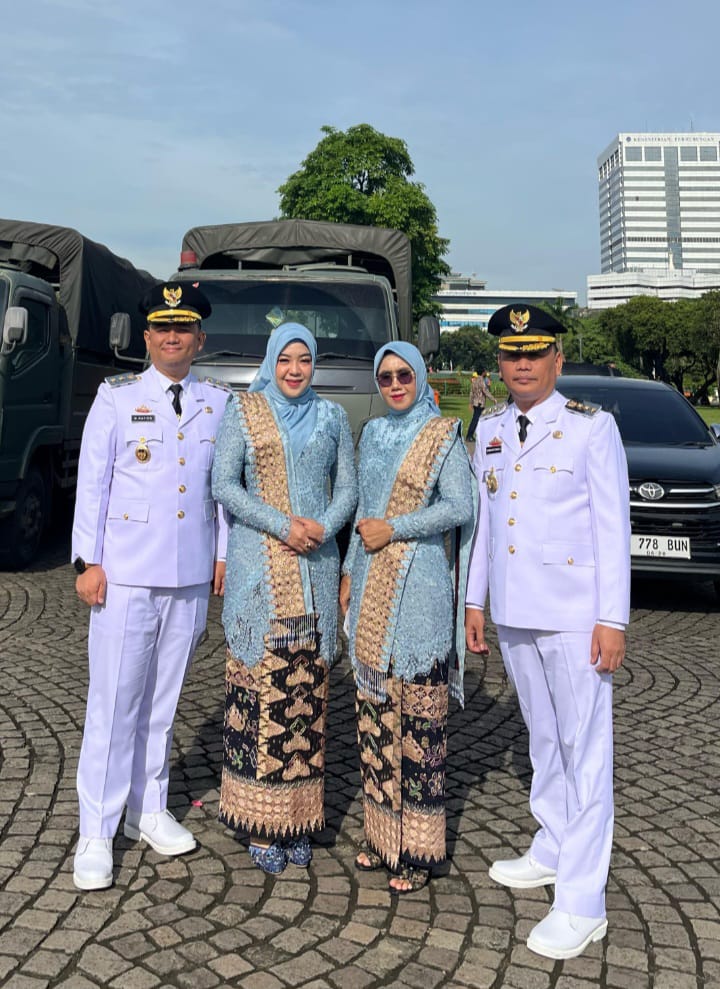 Dilantik, Bambang-Rafieq Siap Mengabdi Untuk Metro