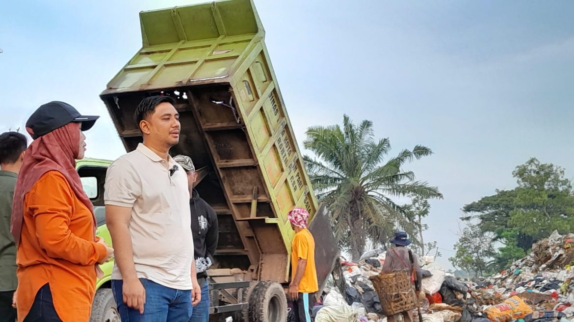 Armada Sampah DLH Metro Kembali Beroperasi di TPAS Karangrejo