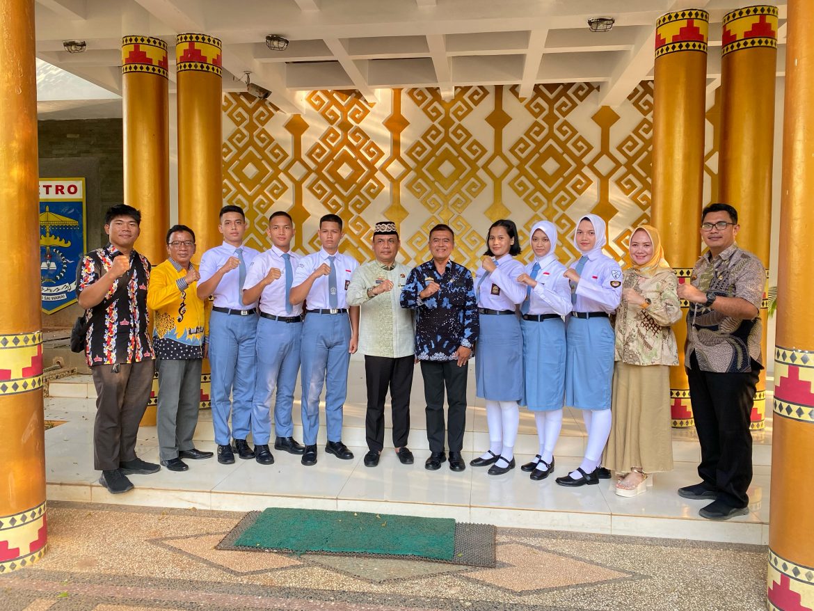 Walikota Metro Lepas Enam Capaska Ikuti Seleksi