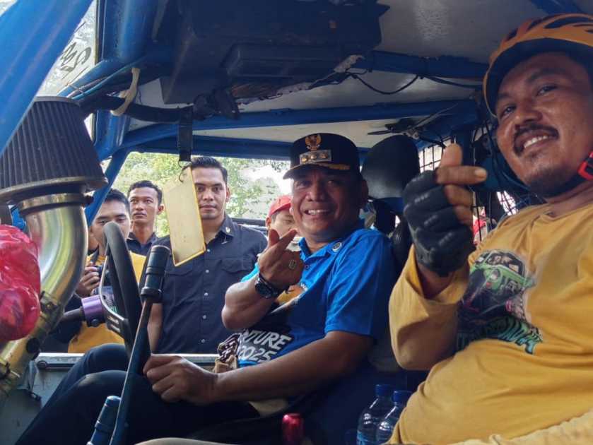 Walikota Metro Buka Kejuaraan Off-road