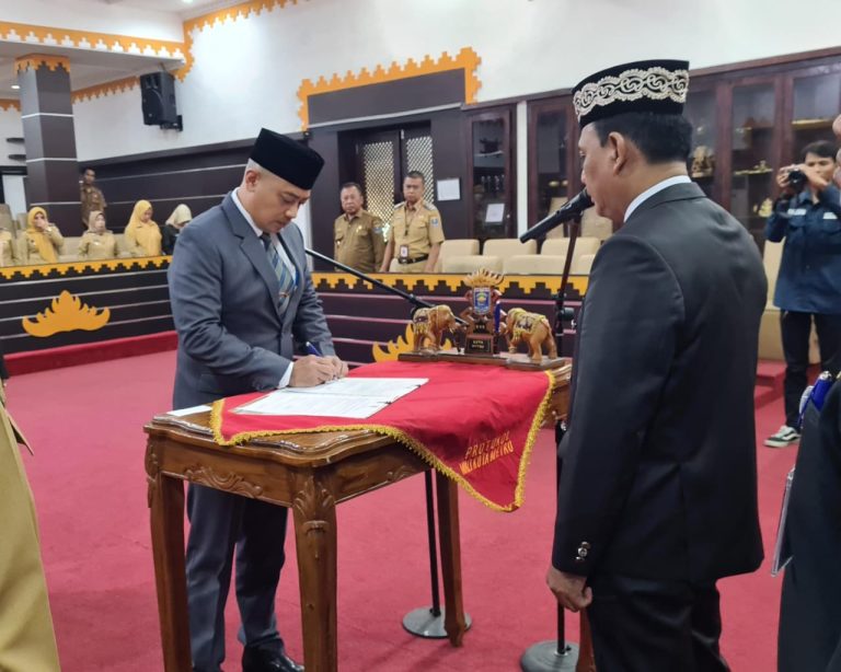 Agus Septian Dilantik Menjadi Kepala Disdikbud Metro